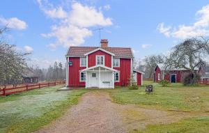 3 Bedroom Amazing Home In Mariannelund
