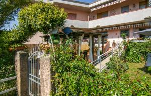 Stunning Apartment In Marina Di Massa With Wifi