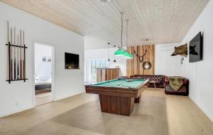 Gorgeous Home In Grindsted With Sauna