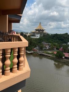 Level 10 Riverbank suites 2BR RiverView