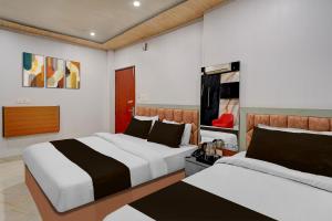 Super Townhouse Varanasi Cantonment Formerly Ayushman Inn