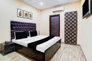 Collection O by OYO Burlton Park Jalandhar Formerly Hotel R1 Inn