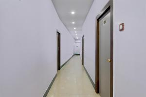 Hotel O Barasat Barbaria Bus Stand Formerly Lotus Guest House