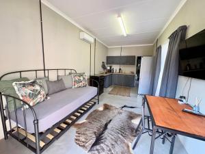 Stylish One Bedroom Garden Suite