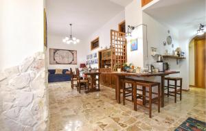 2 Bedroom Cozy Home In Capaci