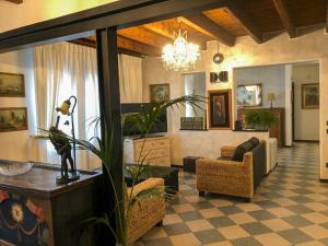 Manor Villa Among Venetos Orchards