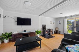 Seabreeze Cottage