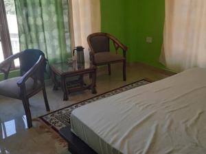 Snowland Homestay By StayApart