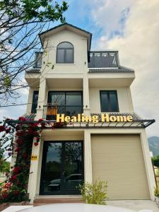 Healing home Bai Dai Beach