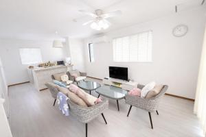 Seaside villa 5minChuraumi Near JUNGLIA 6pax Free P WiFi
