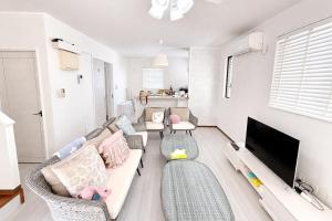 Seaside villa 5minChuraumi Near JUNGLIA 6pax Free P WiFi