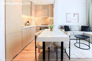 Modern Living in Oakley Square Fully Furnished 1BR