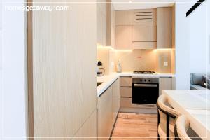 Modern Living in Oakley Square Fully Furnished 1BR