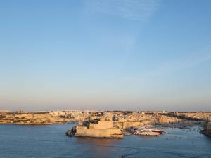 Portus Noir Valletta