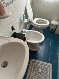 B&B Rifugio di Roma upon Metro B pvt bathroom pvt balcon
