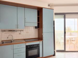 SE240 - Senigallia, trilocale fronte mare con posto auto