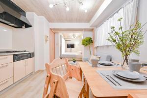3 minutes to the station 10 minutes to Nagoya station Nordic modern 42平米 Family welcome