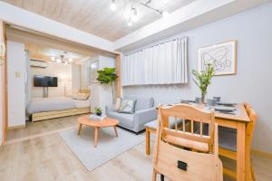 3 minutes to the station 10 minutes to Nagoya station Nordic modern 42平米 Family welcome