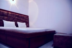 Hotel Bhatner Inn