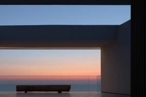 Seafront Cliff Villa with Infinity Pool & Wellness, By ThinkVilla