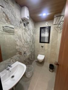 TTURA Kitchen Bar Rooftop & Rooms Pune