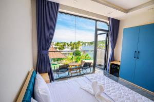 Đức Loan Hotel Vĩnh Hy