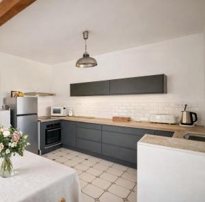 Gîte Les Figuiers - Vue imprenable en Ardèche - Saint Montan