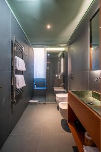 Suli Colosseum Designer Suites