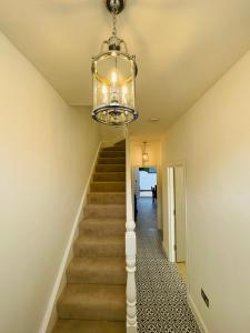 A beautiful Three bedroom terraced house in central London