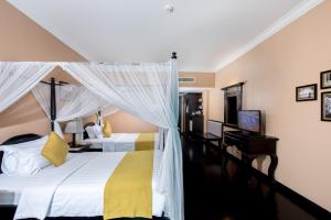 Pacific Hotel & Spa