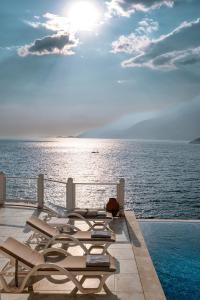Villa Alis stunning sea view with Infinity Pool