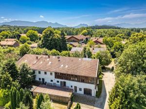 145 m² Lodge mit Kamin, 2 Bädern & Sauna