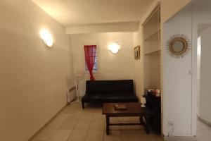 Sunny apartment right in the center of Perpignan