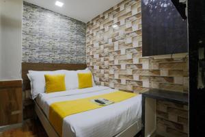 Golden Stay BKC