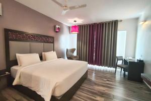 Townhouse Erode Bus Terminal Formerly Everest Viji Residency