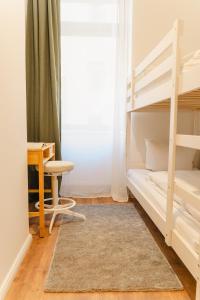 Conrad-B 02 by Rockchair - Gemütliche Wohnung, 2 Schlafzimmer, NEU