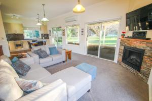 Dieudonne, Holiday homes - Harrietville