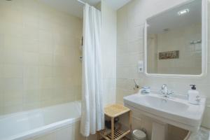 Alsol Apartments - Dos Dormitorios, Piscinas, Playa y Confort