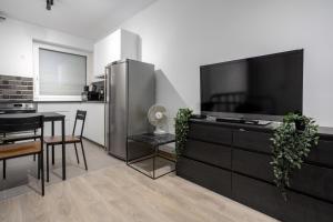 BrandNew Tranquil apartment with FREE PARKING