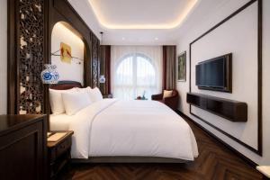 Eli Suites
