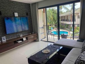 Apartment Eliza Samui in Garden Resort with Shared Pool