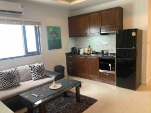 Apartment Eliza Samui in Garden Resort with Shared Pool