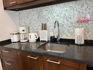 Apartment Eliza Samui in Garden Resort with Shared Pool