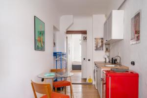 Designer Studios in Trendy Area