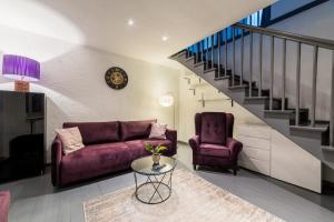 Stary Browar Two-Level Apartment by BookingHost