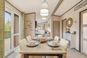 Woodland View Lodge - North East Escapes