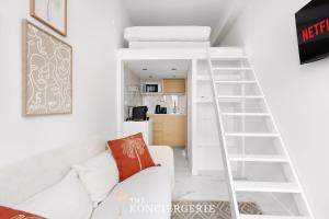Elegant studio avec mezzanine
