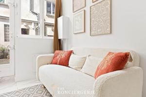 Elegant studio avec mezzanine