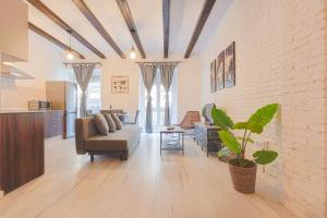 Botanical gardens apartment by Invalencia