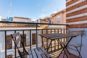 Cabalicious Flat-big families by Invalencia